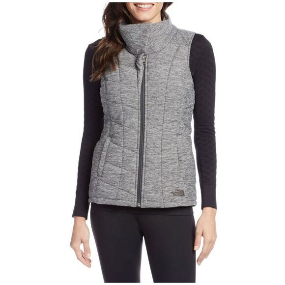 The North Face Puffer Vest, small - Picture 1 of 13